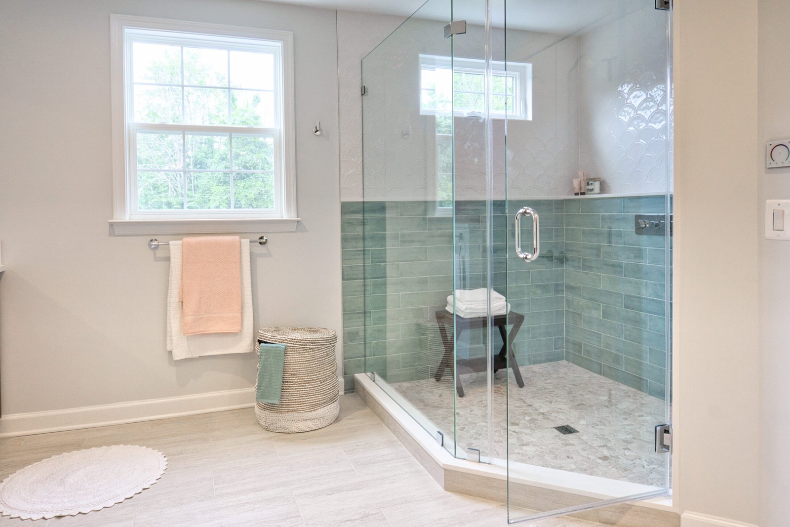 How to Choose the Right Shower Glass for Your Bathroom